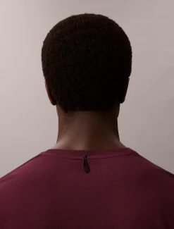 Calvin Klein Atmungsaktives, knitterfreies Reise-T-Shirt^Herren Tops & T-shirts|T-shirts