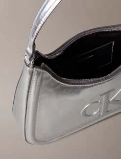 Calvin Klein Auffällige metallische Schultertasche mit Monogramm^Damen SchultertaschenFrisch Eingetroffen|Taschen