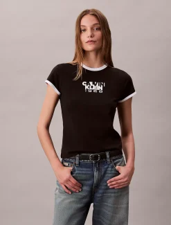 Calvin Klein Baby-T-Shirt mit 1968-Logo-Grafik^Damen T-shirts & Tops