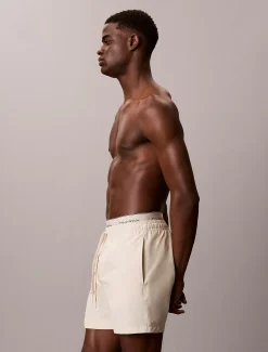 Calvin Klein Badeshorts mit doppeltem Bund^Herren BademodeFrisch Eingetroffen
