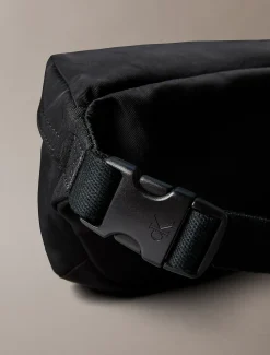 Calvin Klein Bauchtasche aus Nylon mit klassischem Logo^Herren Taschen