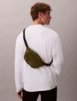 Calvin Klein Bauchtasche aus Nylon mit klassischem Logo^Herren Taschen