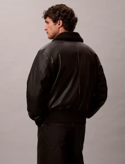 Calvin Klein Bomberjacke aus Kunstleder mit Sherpa-Kragen^Herren JackenFrisch Eingetroffen