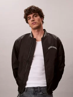 Calvin Klein Bomberjacke mit Varsity-Logo^Herren JackenFrisch Eingetroffen