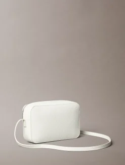 Calvin Klein Camera Bag mit durchgehendem Monogramm-Logo^Damen Umhängetaschen|SchultertaschenFrisch Eingetroffen