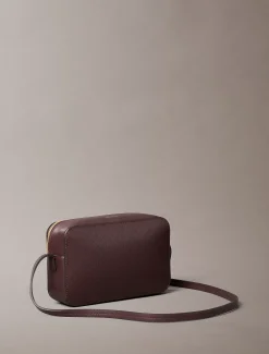 Calvin Klein Camera Bag mit durchgehendem Monogramm-Logo^Damen Umhängetaschen|SchultertaschenFrisch Eingetroffen