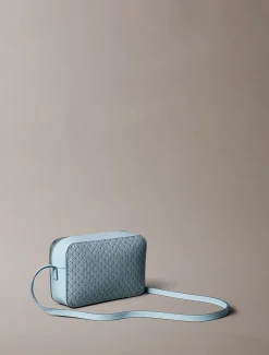 Calvin Klein Camera Bag mit durchgehendem Monogramm-Logo^Damen Umhängetaschen|SchultertaschenFrisch Eingetroffen