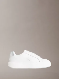 Calvin Klein Chunky Sneakers aus Leder mit silberner Lasche^Damen SneakerFrisch Eingetroffen