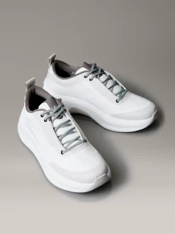 Calvin Klein Chunky Sneakers mit Emblem-Logo^Herren SneakerFrisch Eingetroffen