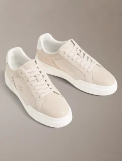 Calvin Klein CK Avenue – Wildleder-Sneakers mit Logo^Herren SneakerFrisch Eingetroffen