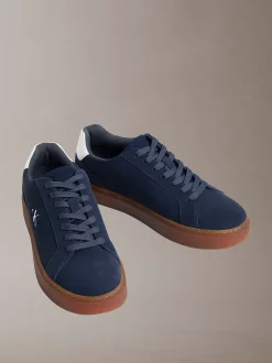Calvin Klein CK Baseline - Sneakers aus Wildleder mit charakteristischem Logo^Herren SneakerFrisch Eingetroffen