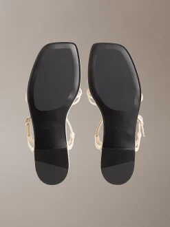 Calvin Klein CK Provence - Sandalen mit eckiger Zehenpartie^Damen SandalenFrisch Eingetroffen