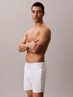 Calvin Klein Core Solid Badehose^Herren BademodeFrisch Eingetroffen