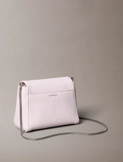 Calvin Klein Crossbody Bag mit genarbter Oberfläche^Damen Umhängetaschen|Taschen