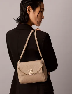 Calvin Klein Crossbody Bag mit genarbter Oberfläche^Damen Umhängetaschen|Taschen