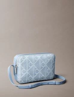 Calvin Klein Denim-Kameratasche mit durchgehendem Emblem-Logo^Damen Umhängetaschen|Taschen