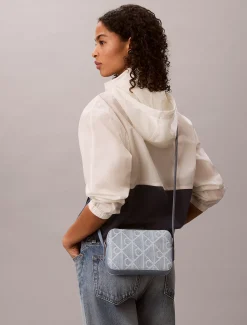 Calvin Klein Denim-Kameratasche mit durchgehendem Emblem-Logo^Damen Umhängetaschen|Taschen