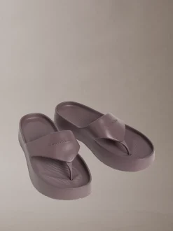 Calvin Klein Dorita - One-Piece-Plateau-Sandalen^Damen Slippers|SandalenFrisch Eingetroffen