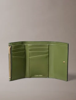 Calvin Klein Dreifach faltbares Portemonnaie mit durchgehendem Emblem-Logo^Damen Geldbörsen & Etuis