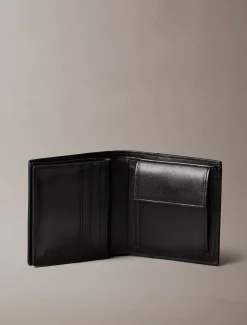 Calvin Klein Dreifach faltbares Portemonnaie mit geprägtem Emblem^Herren Geldbörsen & Kartenetuis