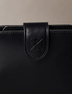 Calvin Klein Eckiges RFID-Portemonnaie aus Nappaleder^Damen Geldbörsen & Etuis