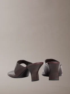 Calvin Klein Elisa - Sandalen mit Kitten-Heel-Absatz aus Leder^Damen SandalenFrisch Eingetroffen