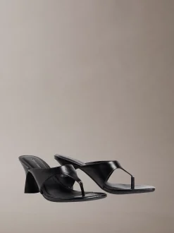 Calvin Klein Elisa - Sandalen mit Kitten-Heel-Absatz aus Leder^Damen SandalenFrisch Eingetroffen
