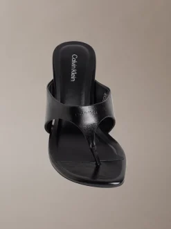 Calvin Klein Elisa - Sandalen mit Kitten-Heel-Absatz aus Leder^Damen SandalenFrisch Eingetroffen