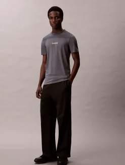 Calvin Klein Feuchtigkeitsableitendes, schnell trocknendes Performance-Gym-T-Shirt^Herren Tops & T-shirts|T-shirts