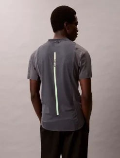 Calvin Klein Feuchtigkeitsableitendes, schnell trocknendes Performance-Gym-T-Shirt^Herren Tops & T-shirts|T-shirts