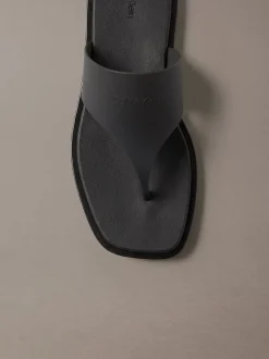 Calvin Klein Finni - Flache Jelly-Zehentrenner-Sandalen^Damen Slippers|SandalenFrisch Eingetroffen