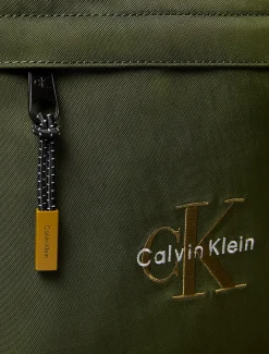 Calvin Klein Flatpack aus Nylon mit Monogramm-Logo^Herren Umhängetaschen & Schultertaschen|Taschen