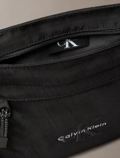 Calvin Klein Flatpack aus Nylon mit Monogramm-Logo^Herren Umhängetaschen & Schultertaschen|Taschen