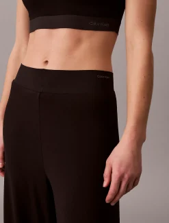 Calvin Klein Formgebende Performance-Hose mit weitem Bein^Damen Hosen & Shorts|Hosen & Shorts