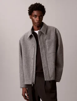 Calvin Klein Gefüllte Hemdjacke aus technischem Stoff^Herren JackenFrisch Eingetroffen