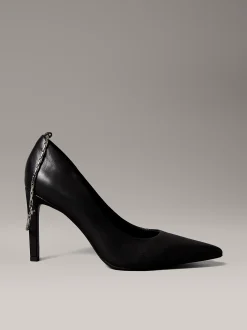 Calvin Klein Gepolsterte Stiletto-Pumps aus Leder mit Kette^Damen High Heels