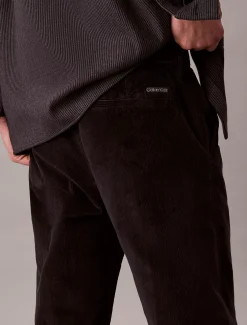 Calvin Klein Gerade Kordsamt-Chinohose im 90er-Jahre-Look^Herren Hosen & Shorts