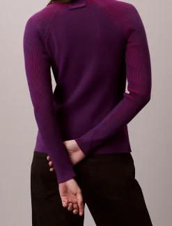 Calvin Klein Gerippter Pullover mit Stehkragen aus technischem Strick^Damen Strickdesigns