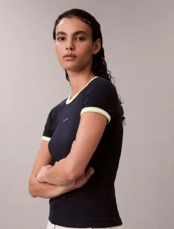 Calvin Klein Geripptes Baby-T-Shirt mit Logo-Grafik und kontrastierender Borte^Damen T-shirts & Tops