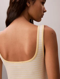 Calvin Klein Geripptes Tanktop mit U-Ausschnitt^Damen T-shirts & Tops