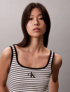 Calvin Klein Geripptes Tanktop mit U-Ausschnitt^Damen T-shirts & Tops