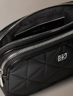 Calvin Klein Gesteppte Camera Bag mit doppeltem Reißverschluss und Emblem-Logo^Damen Umhängetaschen|Taschen