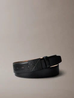 Calvin Klein Glatter Gürtel mit Emblem-Logo-Plakette^Herren Gürtel