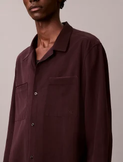 Calvin Klein Glänzendes, lässiges Hemd mit Camp-Kragen^Herren Hemden & Poloshirts