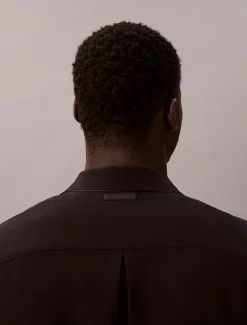 Calvin Klein Glänzendes, lässiges Hemd mit Camp-Kragen^Herren Hemden & Poloshirts