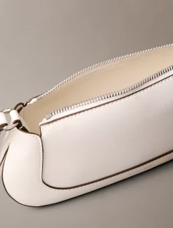 Calvin Klein Gravierte Crossbody Bag mit langem Reißverschluss^Damen Umhängetaschen|Taschen