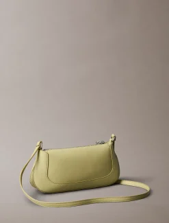 Calvin Klein Gravierte Crossbody Bag mit langem Reißverschluss^Damen Umhängetaschen|SchultertaschenFrisch Eingetroffen