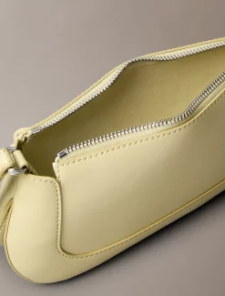 Calvin Klein Gravierte Crossbody Bag mit langem Reißverschluss^Damen Umhängetaschen|SchultertaschenFrisch Eingetroffen