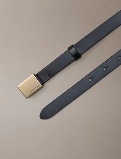 Calvin Klein Gürtel aus Vollnarbenleder mit Koppelschnalle^Damen Gürtel