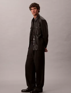 Calvin Klein Hemdjacke aus Kunstleder^Herren JackenFrisch Eingetroffen